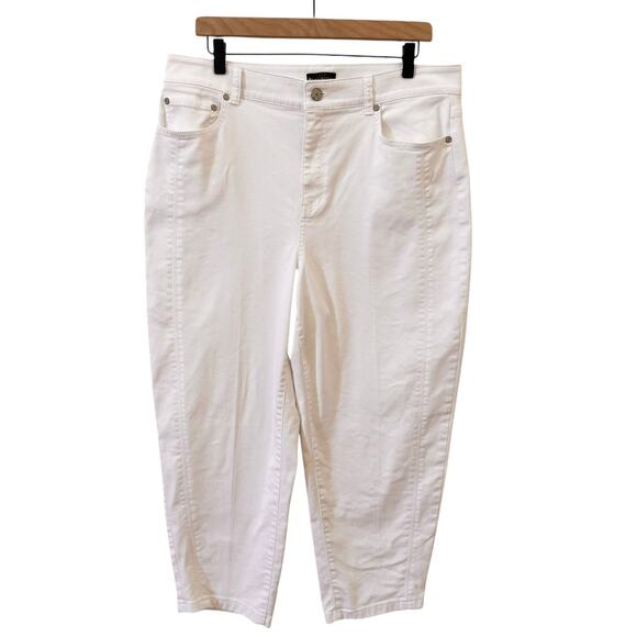 Talbots Relaxed Tapered Barrel Leg Jeans White Size 14P - Picture 3 of 11